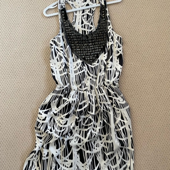Collective Concepts dress (size large) - Picture 1 of 2